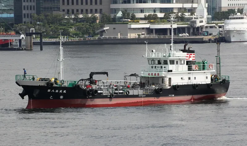TOUKOU MARU NO.8 Tanker IMO 9687382 photo 9
