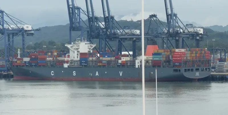 CAUTIN Container Ship IMO 9687538 photo 3