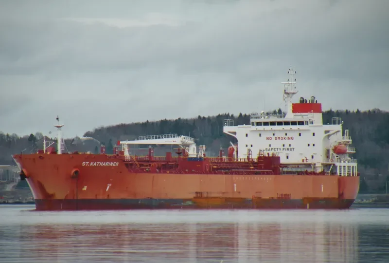 ST.KATHARINEN Tanker IMO 9689158 photo 4