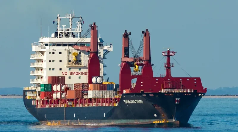 HIGHLAND CHIEF Container Ship IMO 9689940 photo 6
