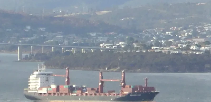 HIGHLAND CHIEF Container Ship IMO 9689940 photo 9