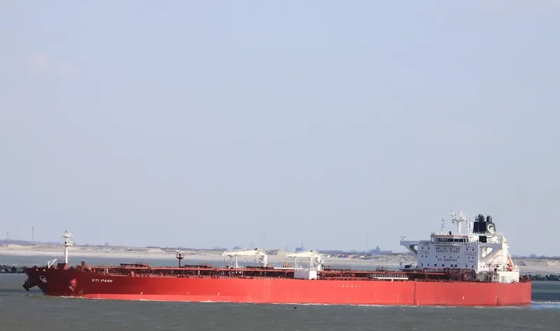 STI PARK Tanker IMO 9690793 photo 5