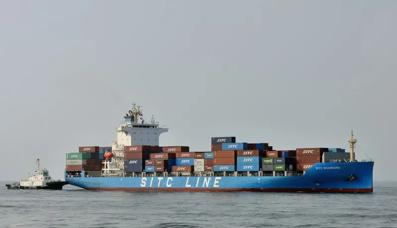 SITC SHANDONG Container Ship IMO 9691113 photo 2