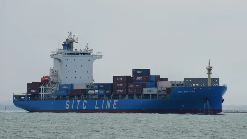 SITC ZHEJIANG Container Ship IMO 9691125 photo 5