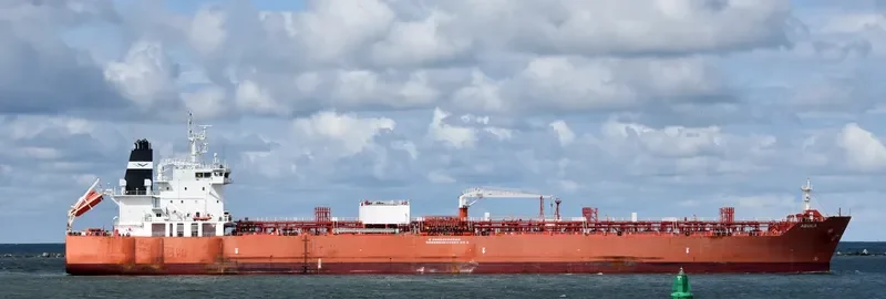 AQUILA Tanker IMO 9692258 photo 3