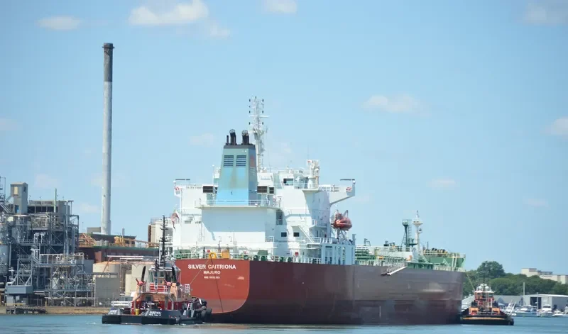 SILVER CAITRIONA Tanker IMO 9692313 photo 3