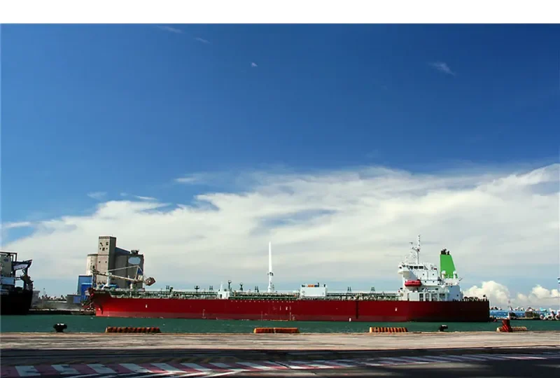 SILVER DOVER Tanker IMO 9692337 photo 2
