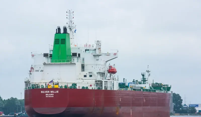 SILVER MILLIE Tanker IMO 9692363 photo 6