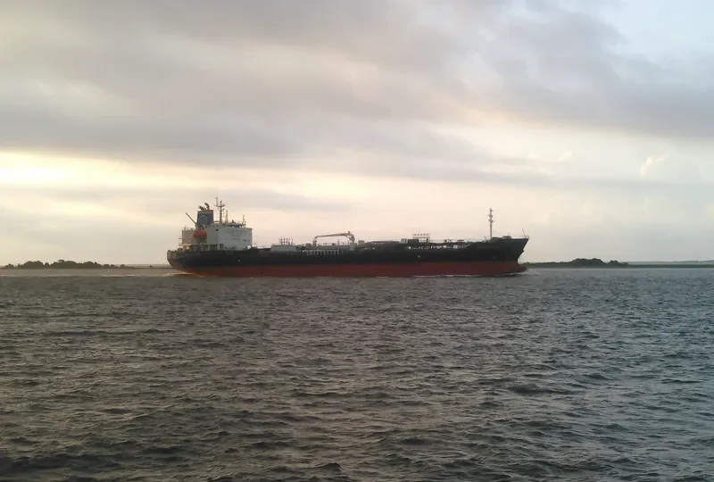 FAIRCHEM BLADE Tanker IMO 9692416 photo 9