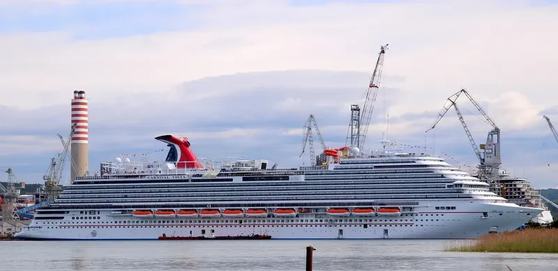 CARNIVAL VISTA Passenger Ship IMO 9692569 photo 3
