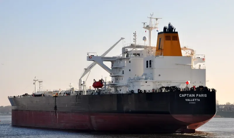 CAPTAIN PARIS Tanker IMO 9692844 photo 9