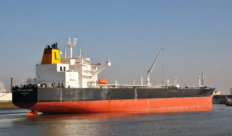 CAPTAIN PARIS Tanker IMO 9692844 photo 10