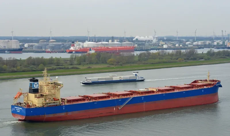 ACRA Bulk Carrier IMO 9693410 photo 8