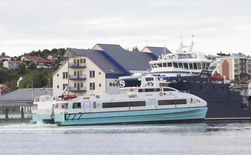 TYRHAUG Passenger Ship IMO 9693850 photo 3