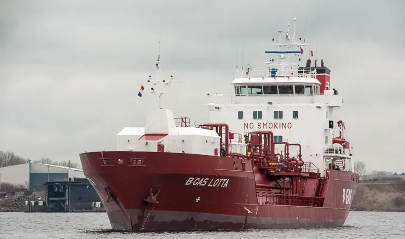MARIDIVE ZOHR I Offshore Vessel IMO 9693903 photo 7