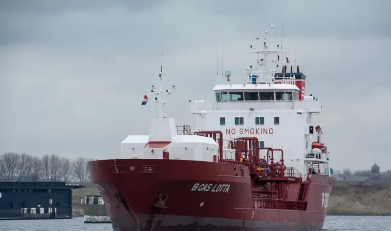 MARIDIVE ZOHR I Offshore Vessel IMO 9693903 photo 8