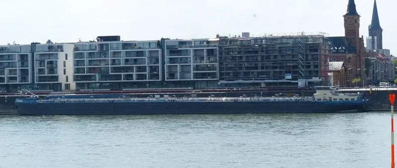 CHARIS Tanker IMO 9693965 photo 5