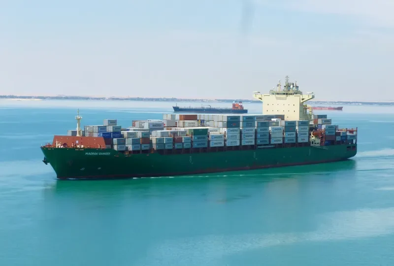 MAERSK GANGES Container Ship IMO 9694581 photo 4
