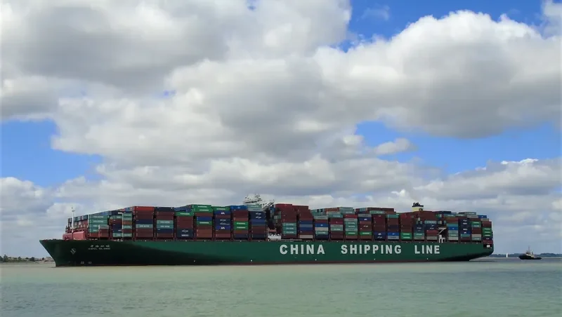 CSCL GLOBE Container Ship IMO 9695121 photo 9