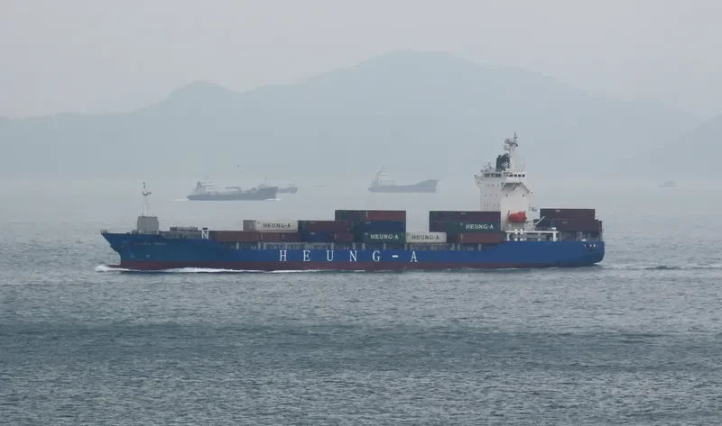 HEUNG A YOUNG Container Ship IMO 9695298
