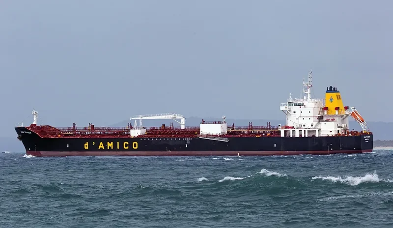 HIGH TRADER Tanker IMO 9696242 photo 8