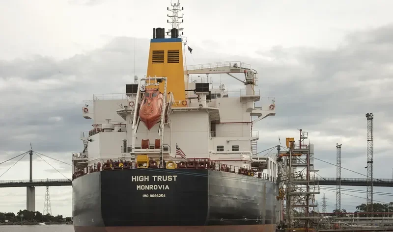 HIGH TRUST Tanker IMO 9696254 photo 4