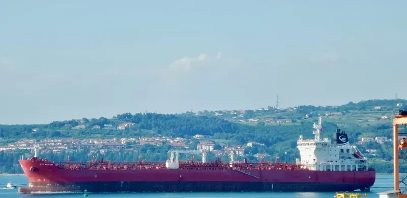 STI ACTON Tanker IMO 9696553 photo 6