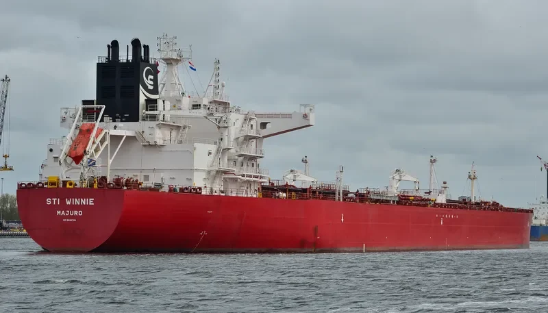 STI WINNIE Tanker IMO 9696709 photo 6