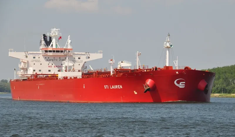 STI LAUREN Tanker IMO 9696711 photo 8