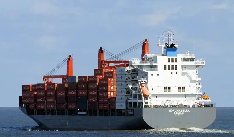 MAERSK BERMUDA Container Ship IMO 9697014 photo 2