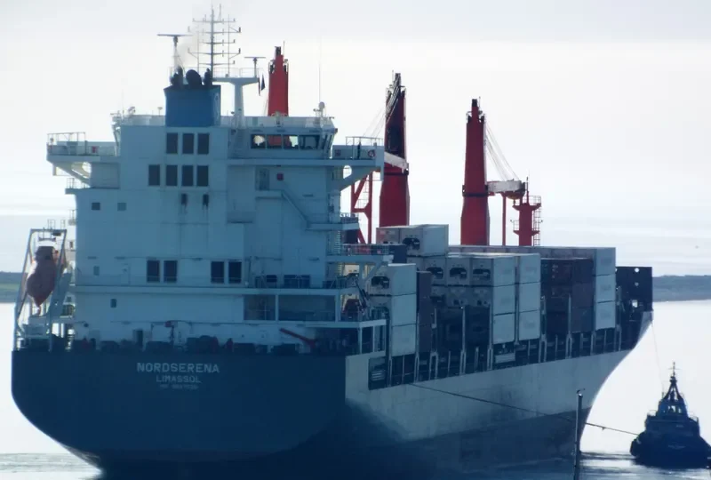 MAERSK BAHAMAS Container Ship IMO 9697026 photo 8