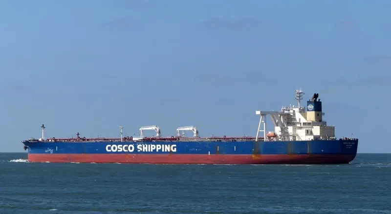 COSFLYING LAKE Tanker IMO 9698771 photo 6