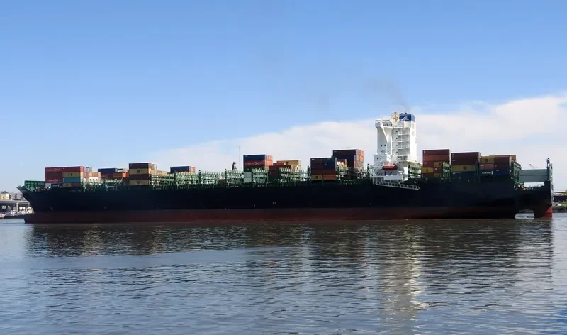 UASC ZAMZAM Container Ship IMO 9699127 photo 5