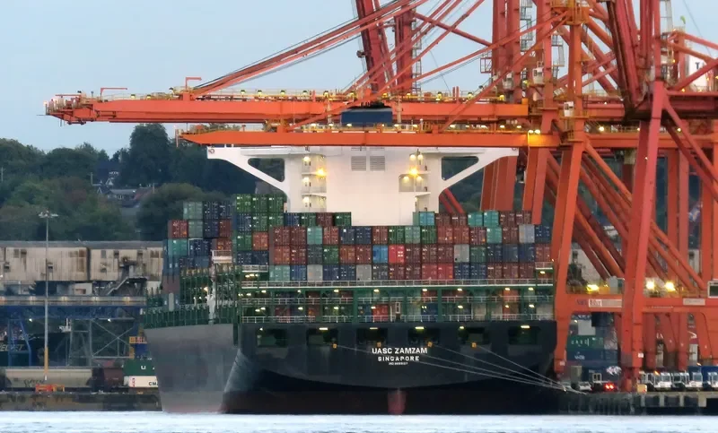 UASC ZAMZAM Container Ship IMO 9699127 photo 10