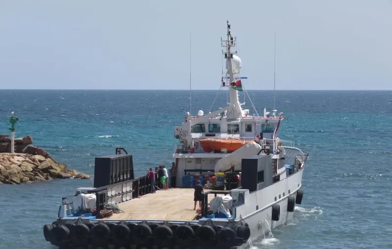 FOX Offshore Vessel IMO 9699610 photo 6