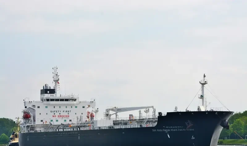 D&K ABDUL RAZZAK KHALID ZAID Tanker IMO 9700213 photo 5