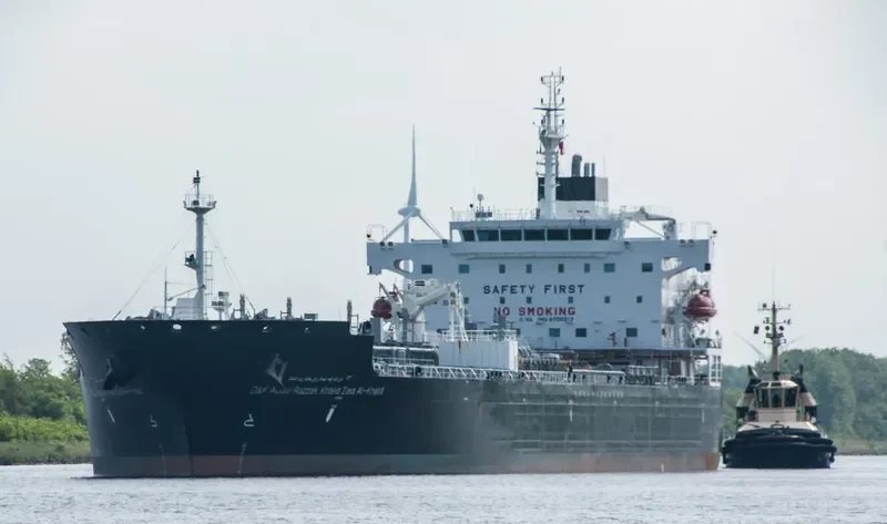 D&K ABDUL RAZZAK KHALID ZAID Tanker IMO 9700213 photo 10