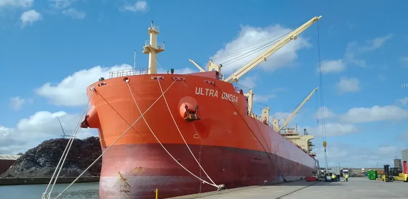 ULTRA OMEGA Bulk Carrier IMO 9700330
