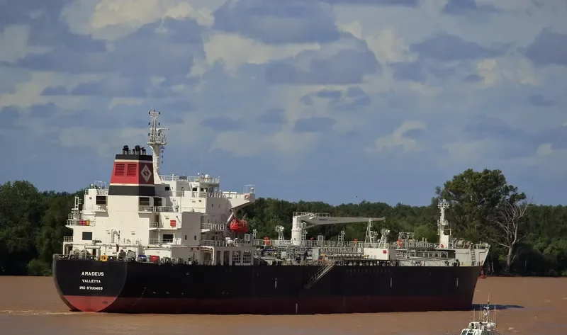 SEAWAYS KOLBERG Tanker IMO 9700469 photo 6