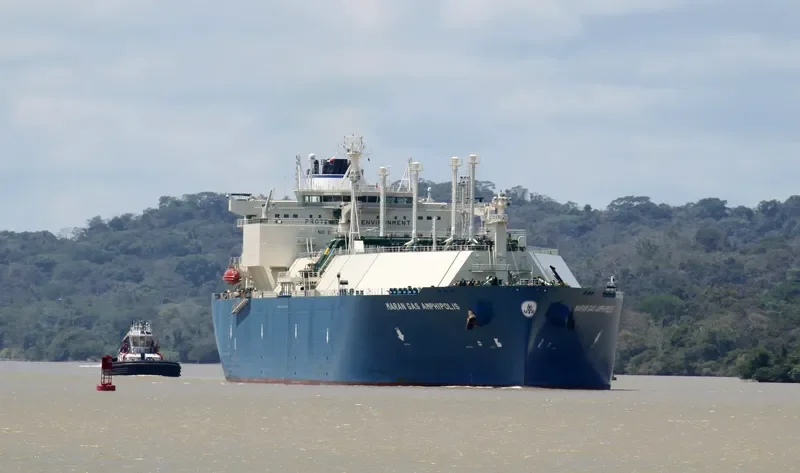 MARAN GAS AMPHIPOLIS General Cargo IMO 9701217 photo 2