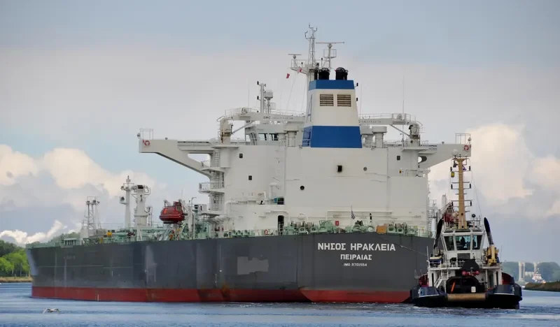 NISSOS HERACLEA Tanker IMO 9701554 photo 6