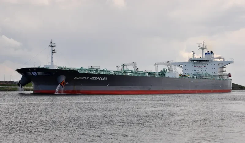 NISSOS HERACLEA Tanker IMO 9701554 photo 8