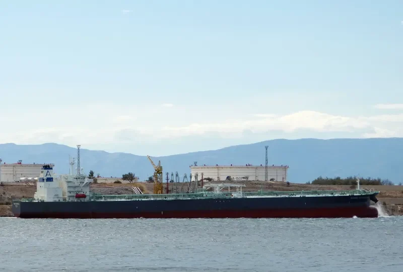 TORM KIRSTEN Tanker IMO 9701566 photo 10