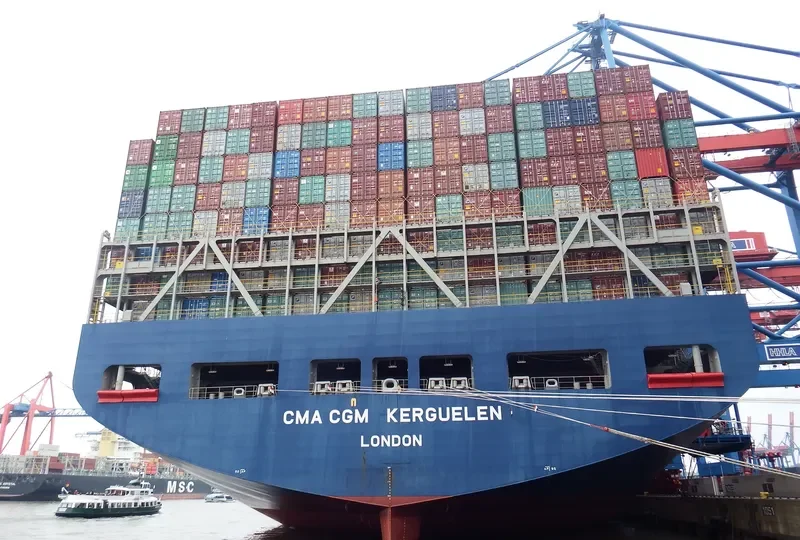 CMA CGM KERGUELEN Container Ship IMO 9702132 photo 6
