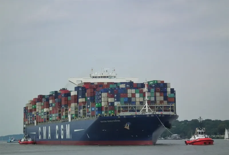 CMA CGM GEORG FORSTER Container Ship IMO 9702144 photo 6