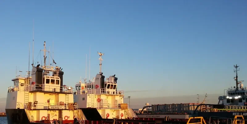 ELLA CLAIRE Offshore Vessel IMO 9702182 photo 2