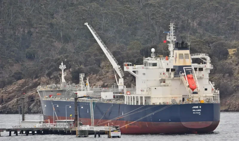 JANE S Tanker IMO 9702209 photo 4