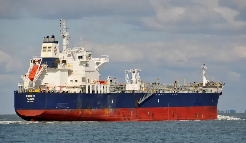 ESSIE C Tanker IMO 9702211 photo 4