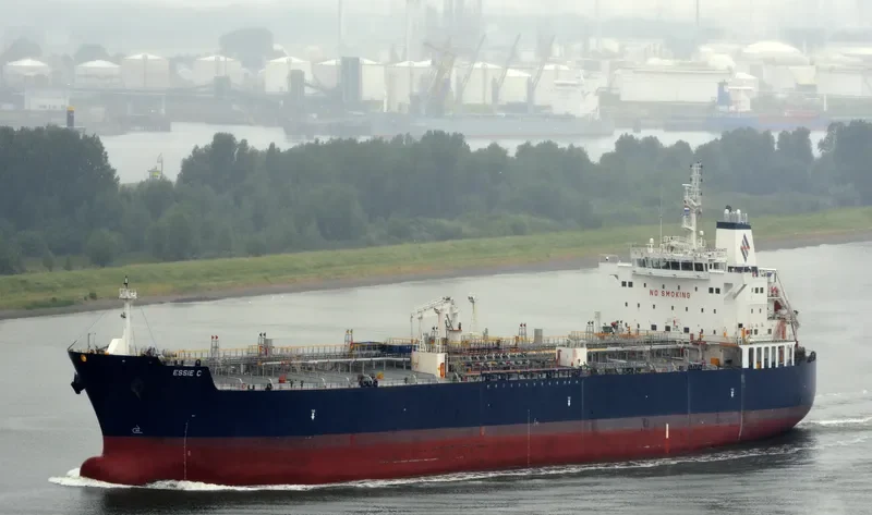 ESSIE C Tanker IMO 9702211 photo 9