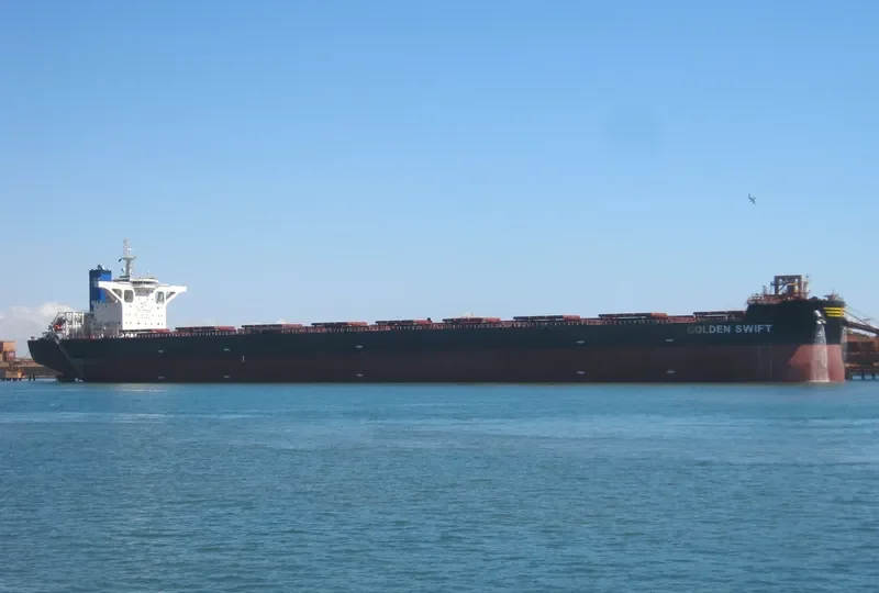 GOLDEN SWIFT Bulk Carrier IMO 9702481